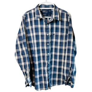 AE Mens Button Up Shirt XL Blue/White Checkered Collared Long Sleeve Vintage Fit